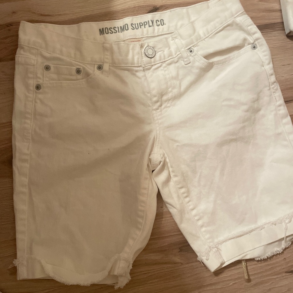 Mossimo supply co white shorts